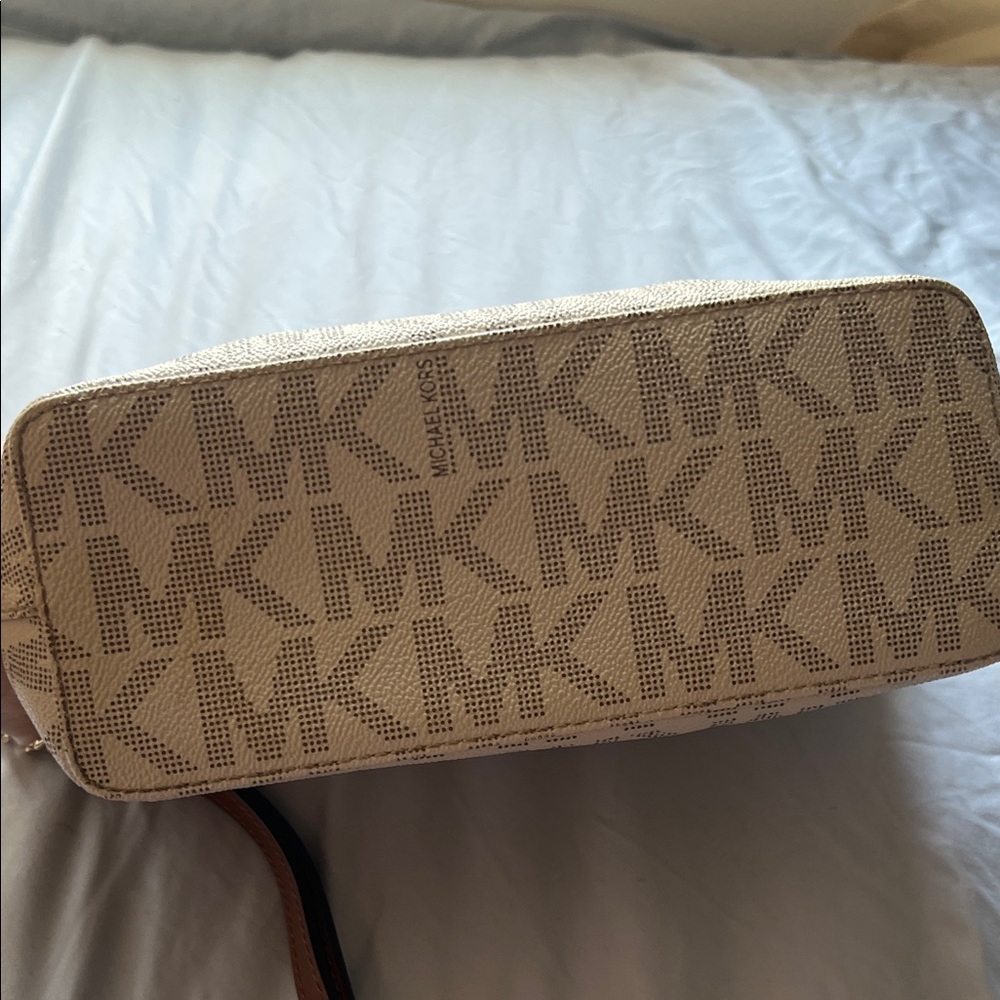 Michael Kors Tan and Brown Crossbody Bag - Picture 10 of 10